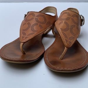 Coach Oliana Veg Leather Flat T-Strap Sandals